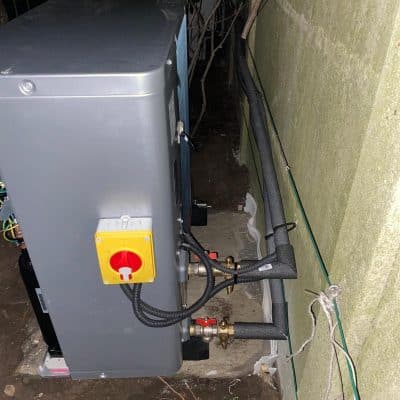 c303da56-84e3-4269-9b39-fdabfaf8330c